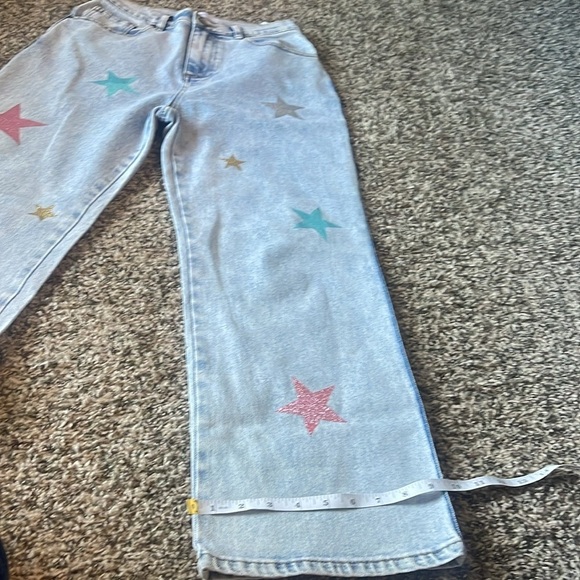 Q2 Jeans with Star Print XS - Picture 10 of 14